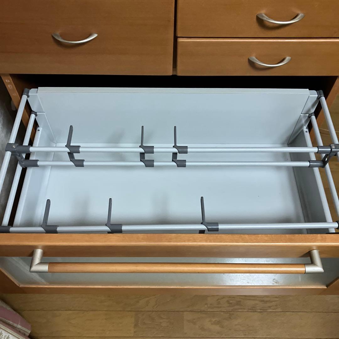 天然木使用　国産　食器棚