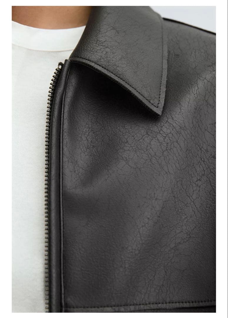 新品　送料無料　ZARA ザラ　フェイクレザージャケット　ブラック　S