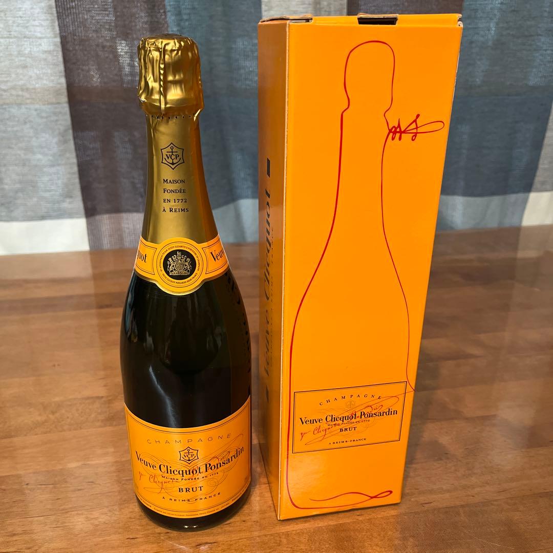 Veuve Clicquot Ponsardin シャンパン