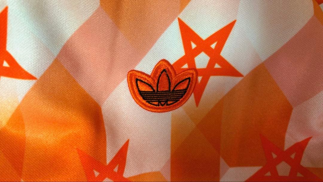 【adidas】オランダ代表・サッカーウェア・オレンジ・ユニフォーム・2XO