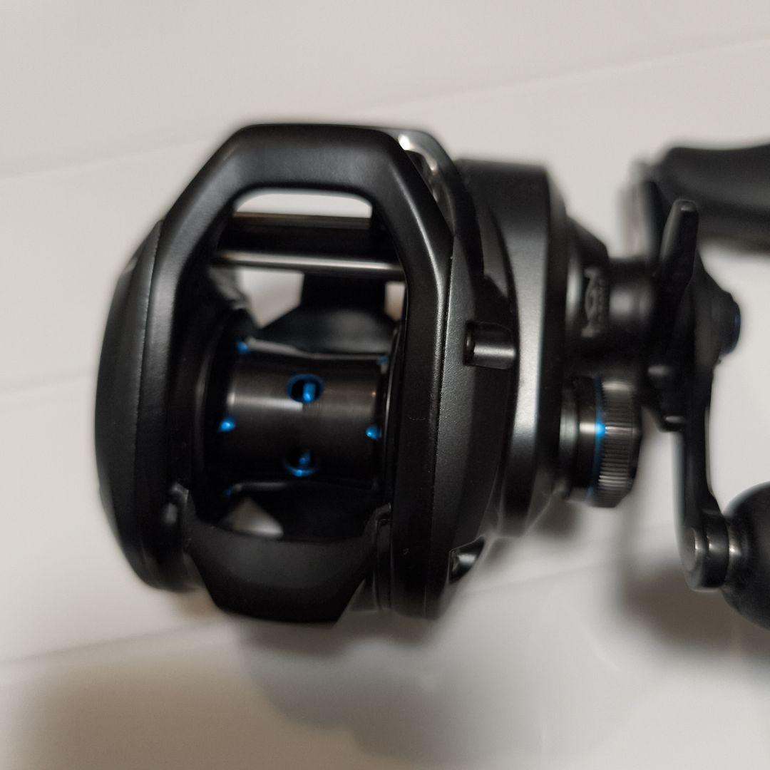 リール SHIMANO SLX MGL 70HG