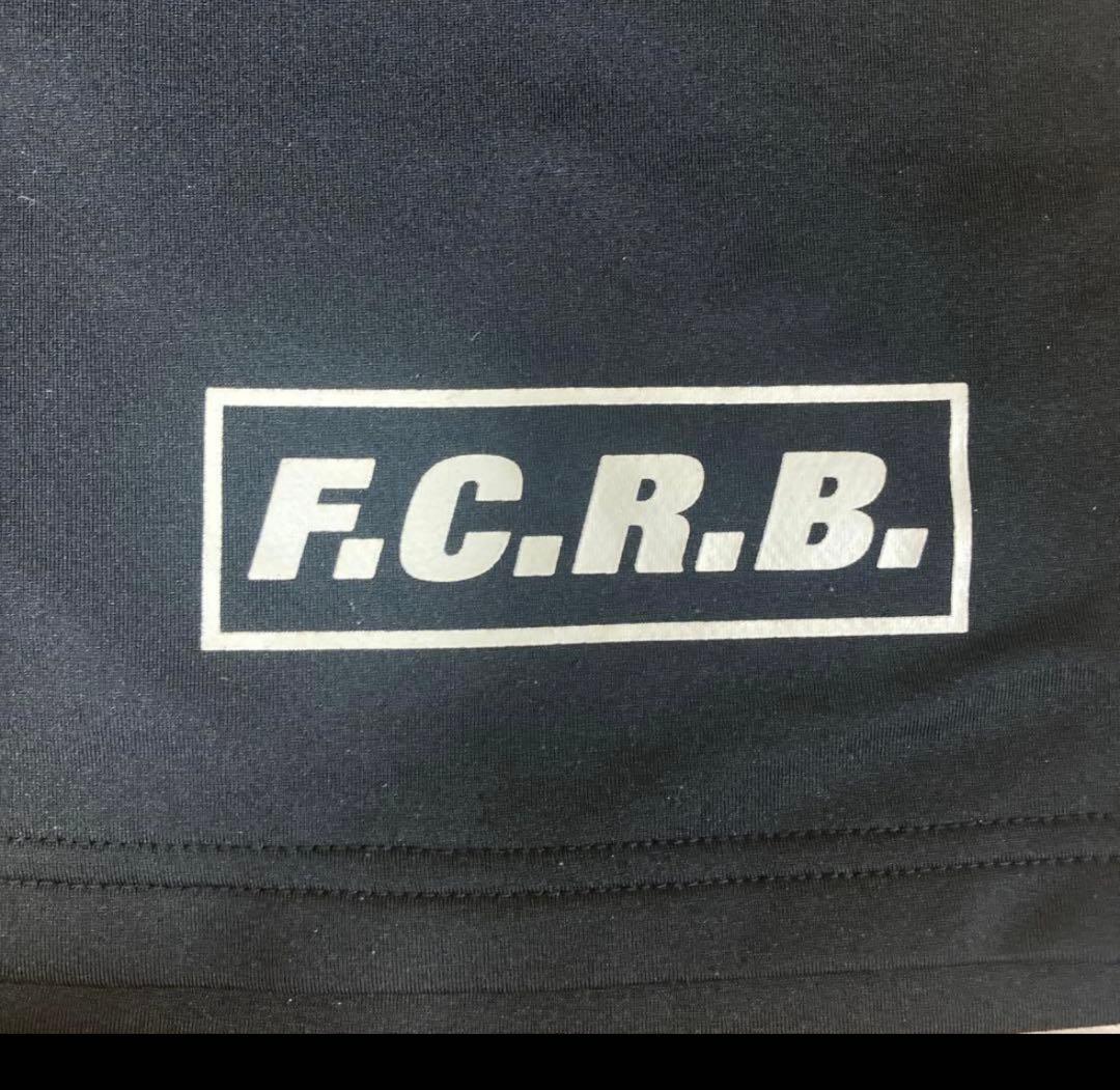 F.C.R.B. ボックスロゴセットアップ ブラック×ホワイト