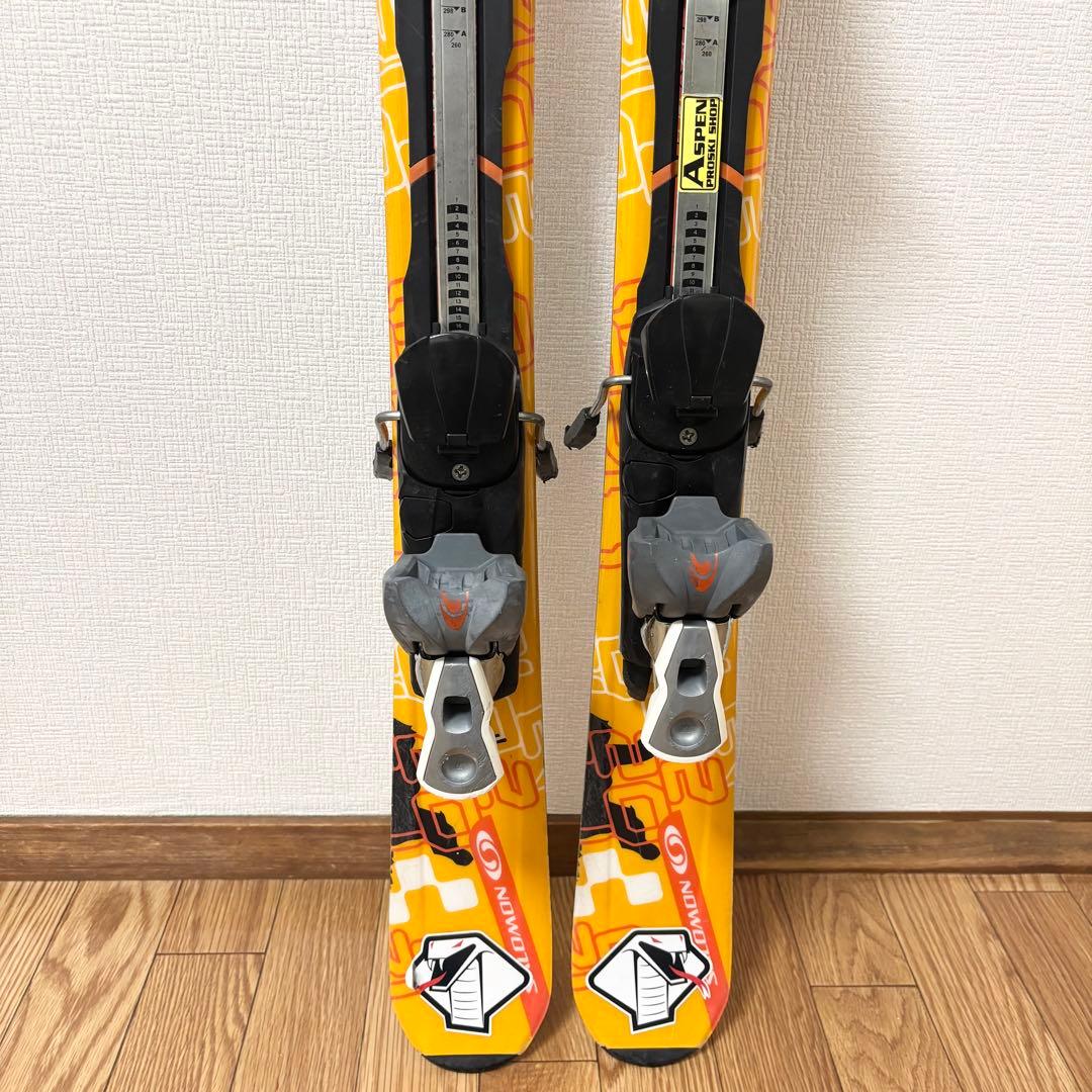 【にゃーご 】SALOMON AXESS 120cm ショートスキー
