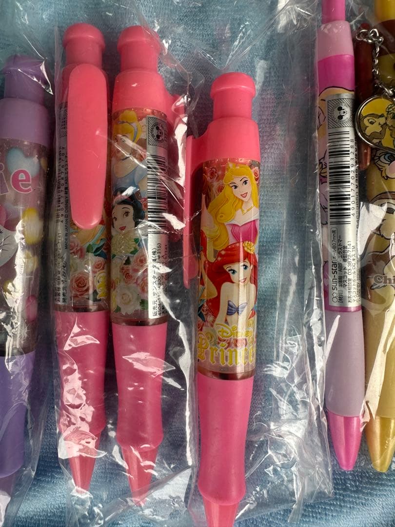 公*o様 キャラクター ボールペンセット