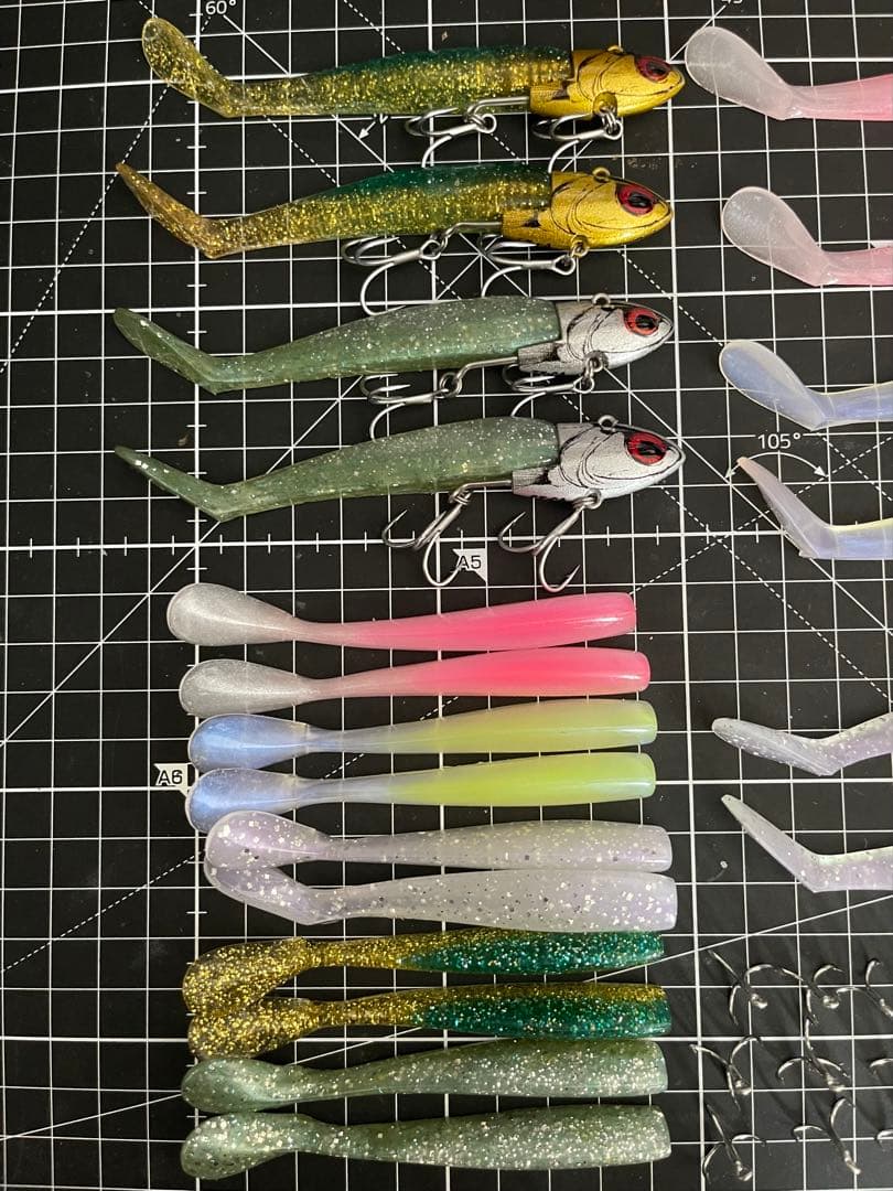 コアマン　VJ-22 VJ-28 合計10個　シーバス、青物用フック＋純正フック