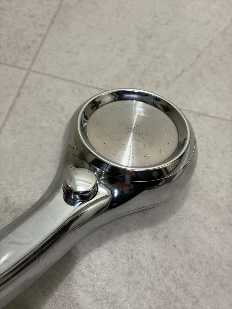 新品未使用　KOIZUMI シャワーヘッド ウルトラファインバブルシャワーヘッド