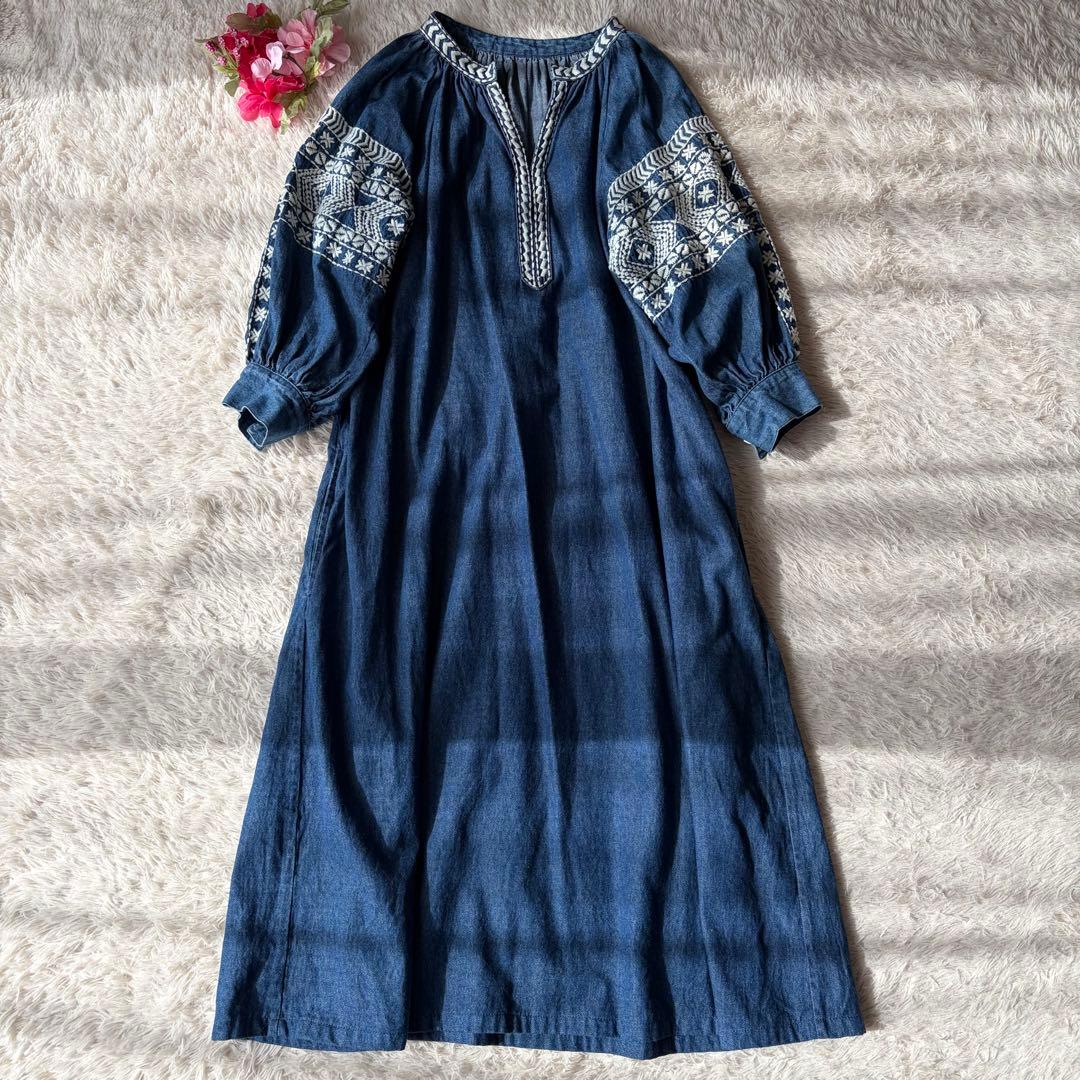 グレースクラス デニム刺繍ワンピース ボリューム袖 七分丈