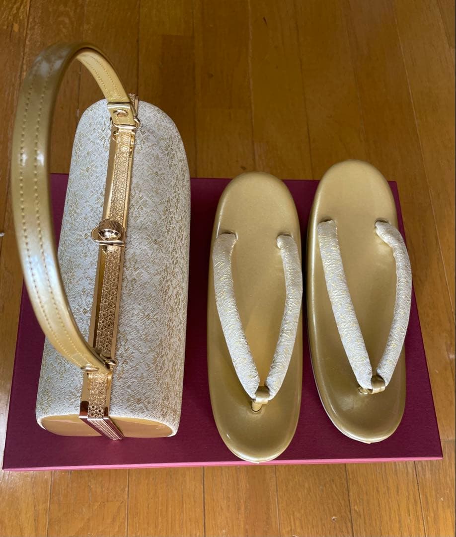 ゴールド 和装用バッグと草履セット