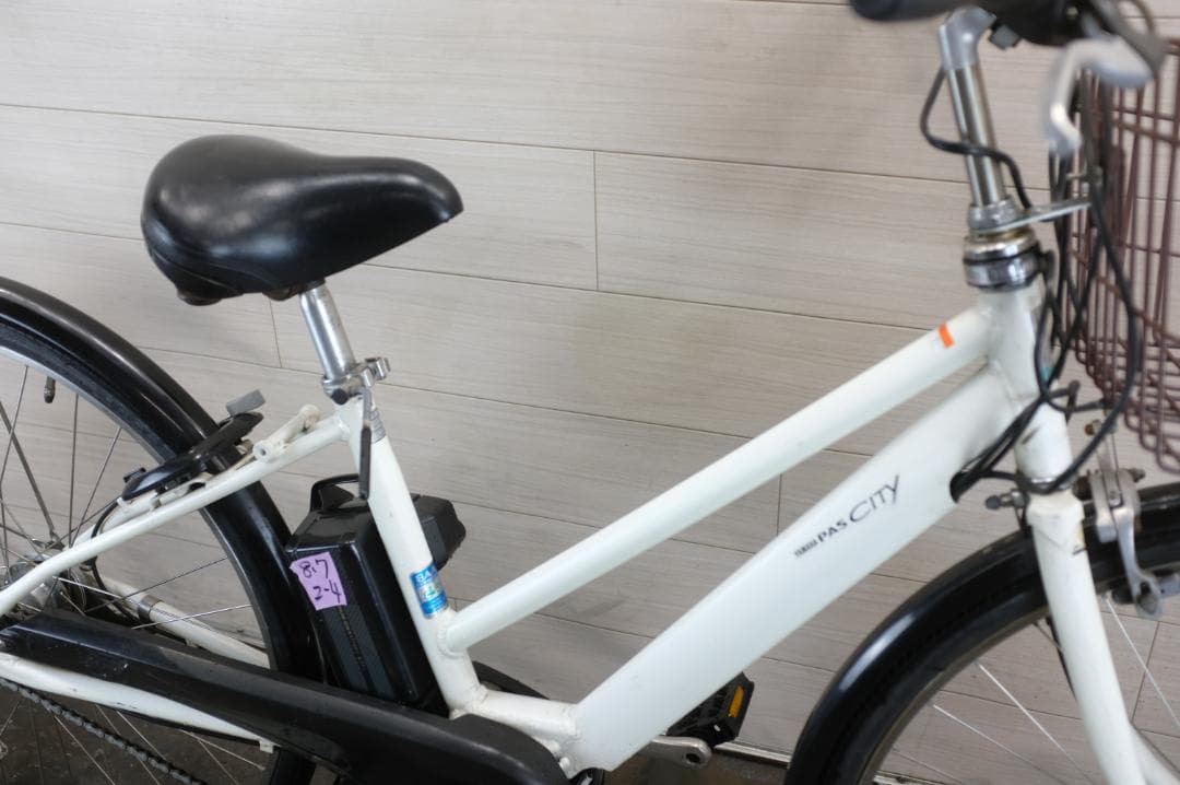 電動自転車 ヤマハPAS　CITY27インチ5段　8.7Ah（4点灯）充電器あり