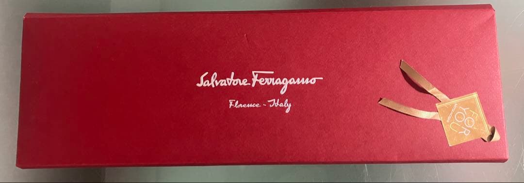 Salvatore Ferragamo フェラガモ　ピンク/緑　馬柄　ネクタイ