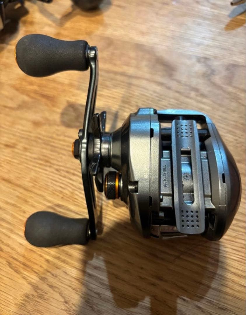 シマノ、ダイワリール