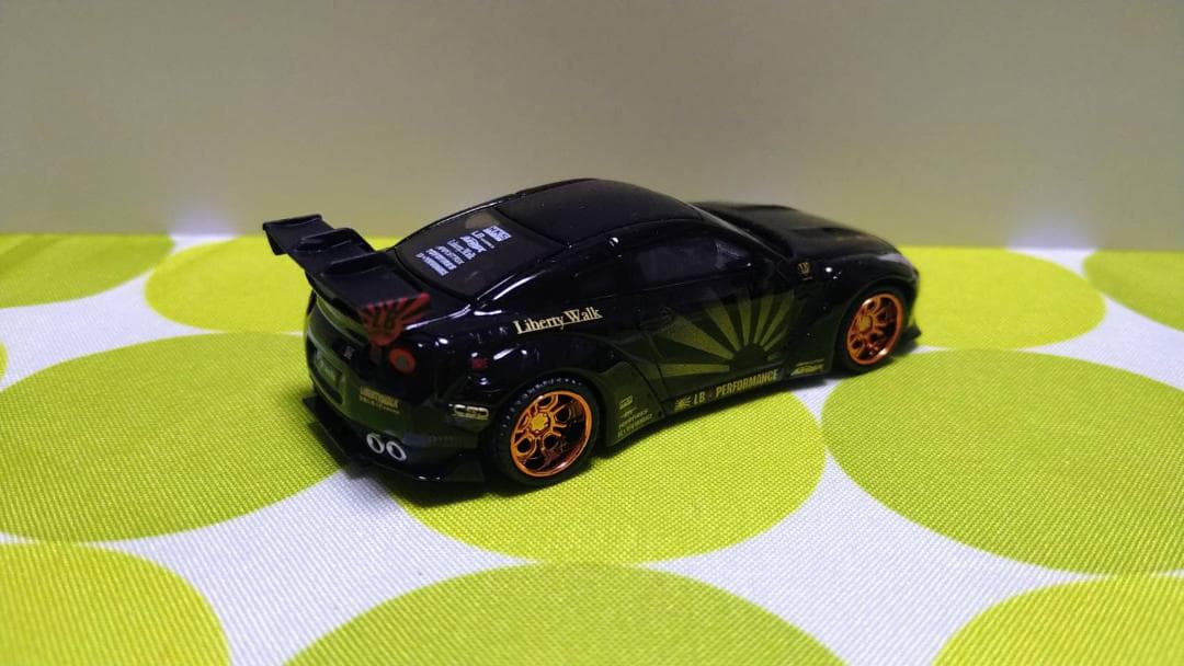 MINI GT LB★WORKS 日産 GT-R Black