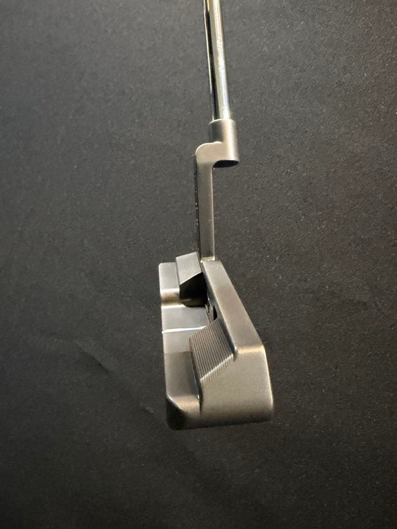 【美品】コブラ　LIMIT3D パター