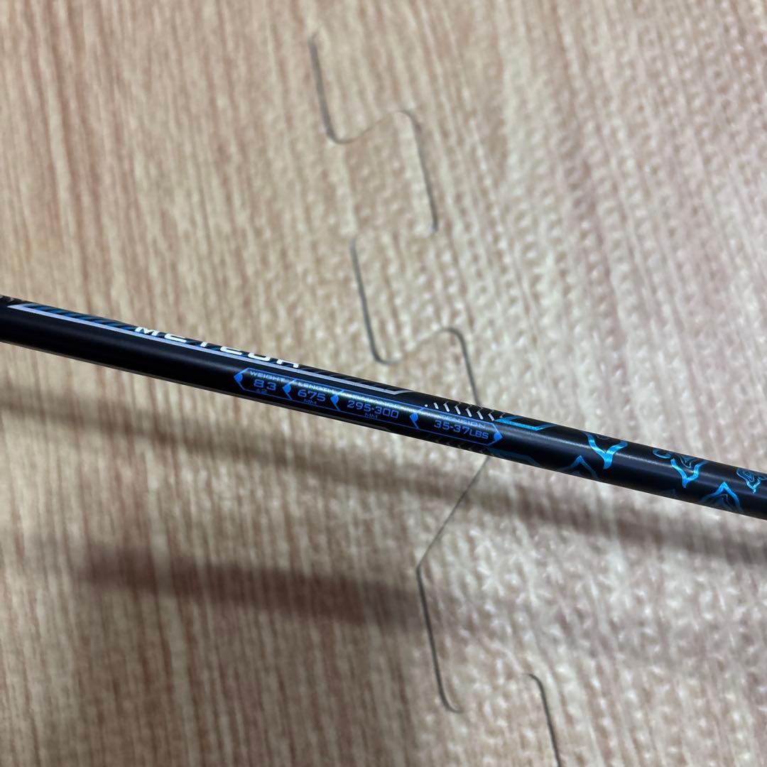 FlyPower METEOR 4U 新品未使用 バドミントンラケット攻撃型向け