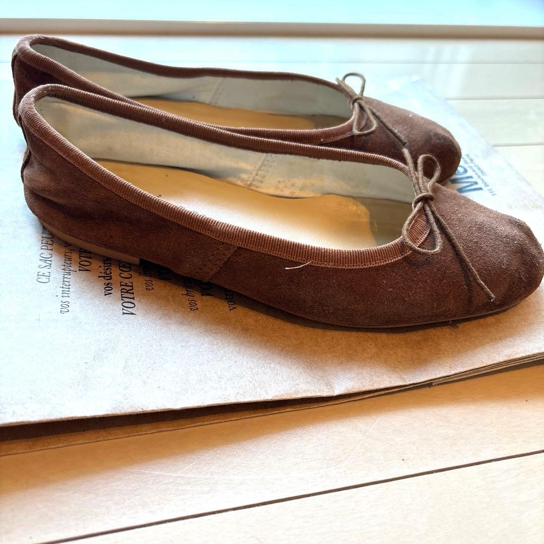 ポルセリ E.PORSELLI A.P.C コラボ 39 バレエシューズ