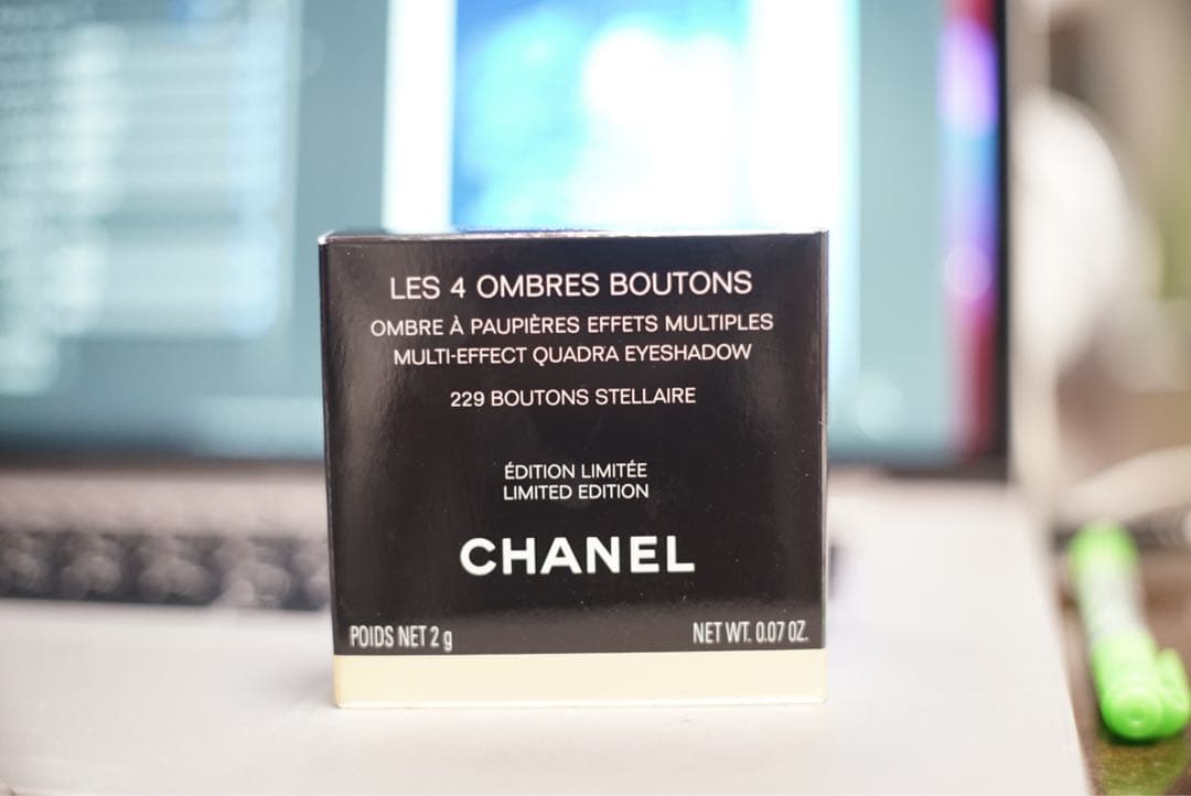 CHANEL レキャトルオンブル　229 ブトンステレール