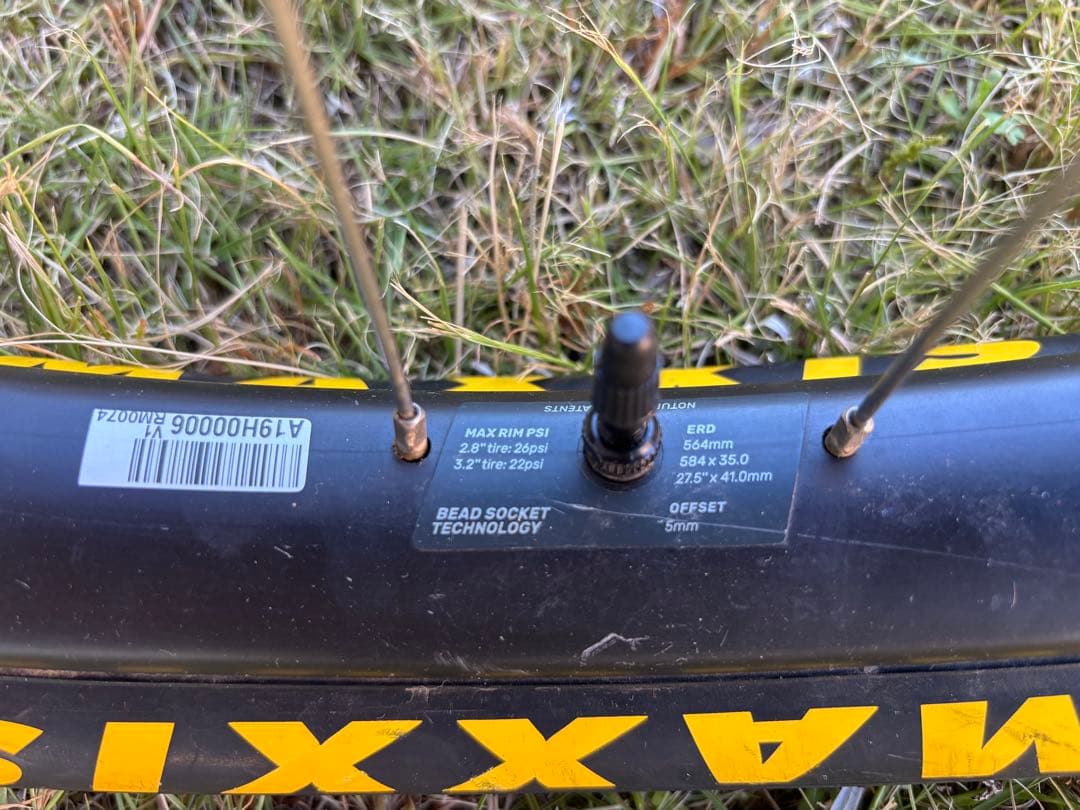 STAN’S BARON CB7 　カーボン ホイールセット　27.5 650B