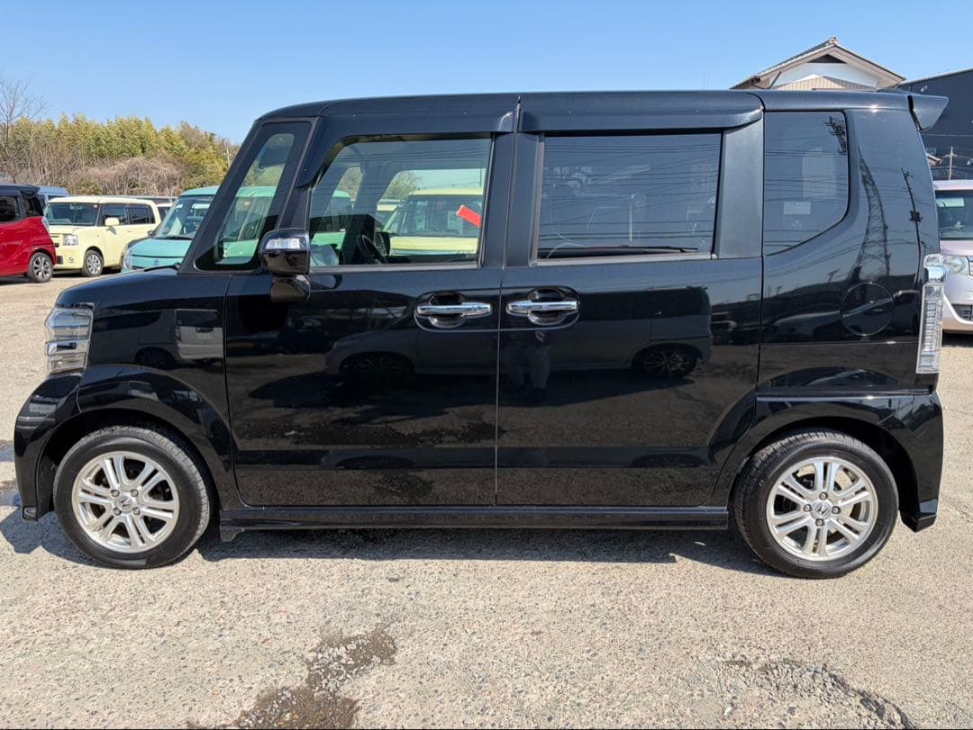 H27年式 ホンダ HONDA N-BOX カスタム 後期型 税金込み‼️
