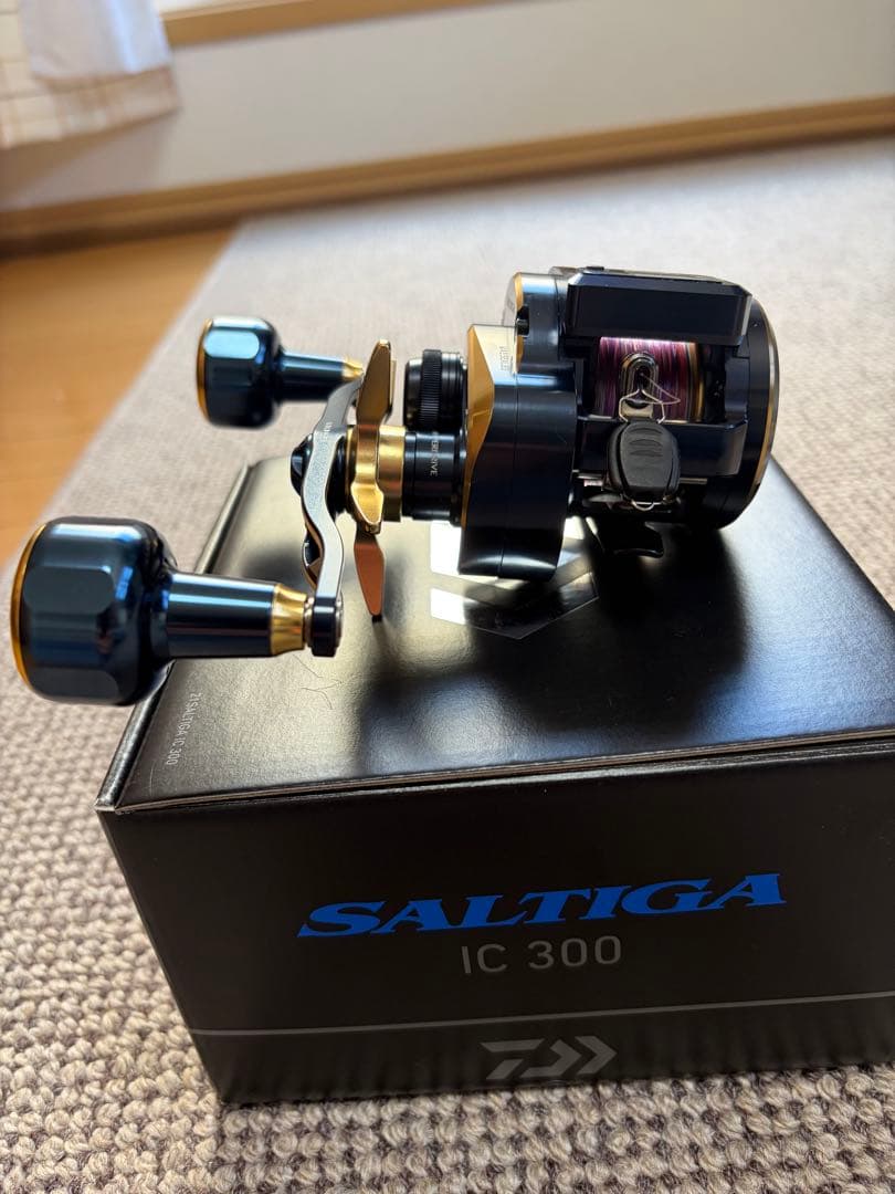 週末価格　Daiwa ソルティガ IC300 ベイトリール