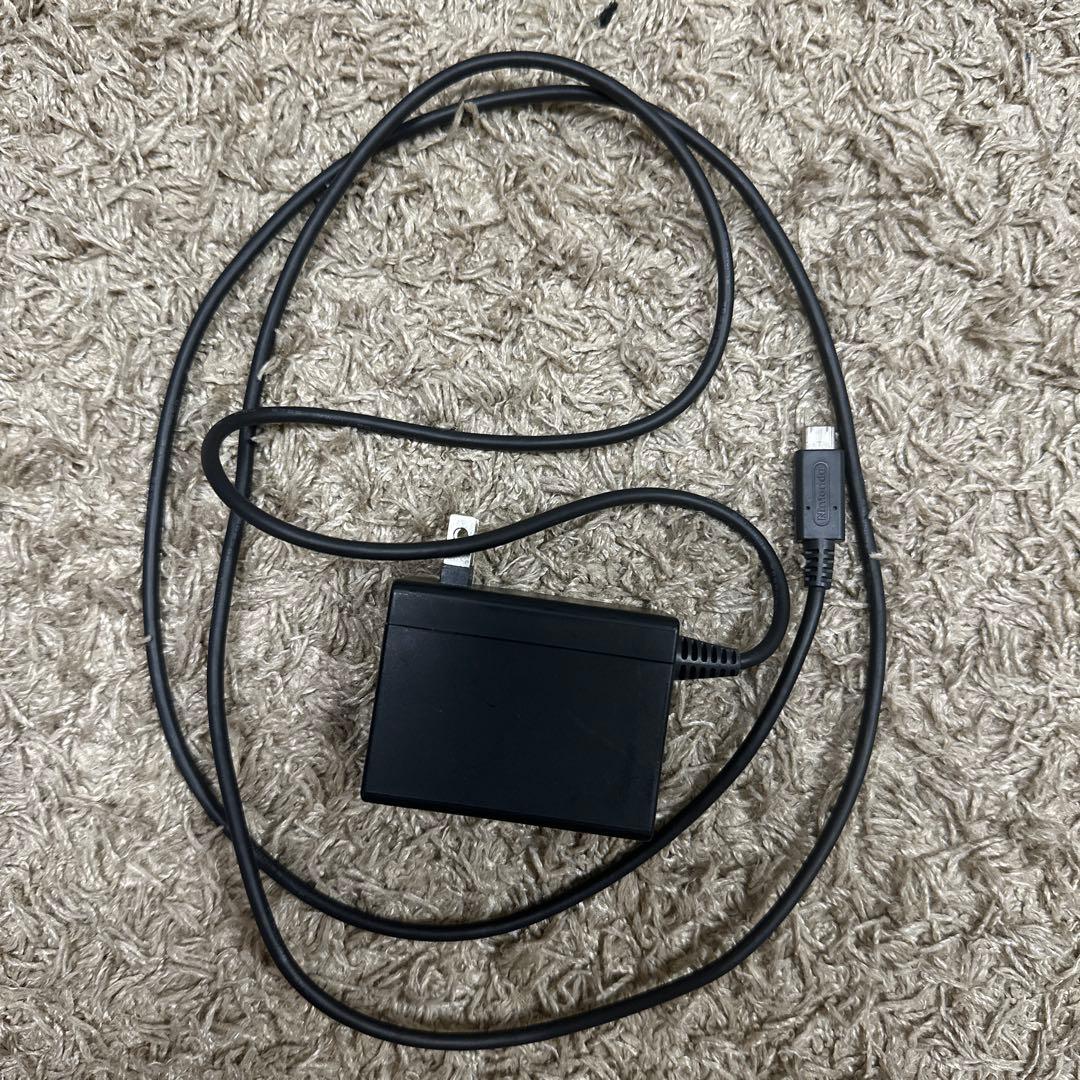 Nintendo Switch 本体 + 付属品