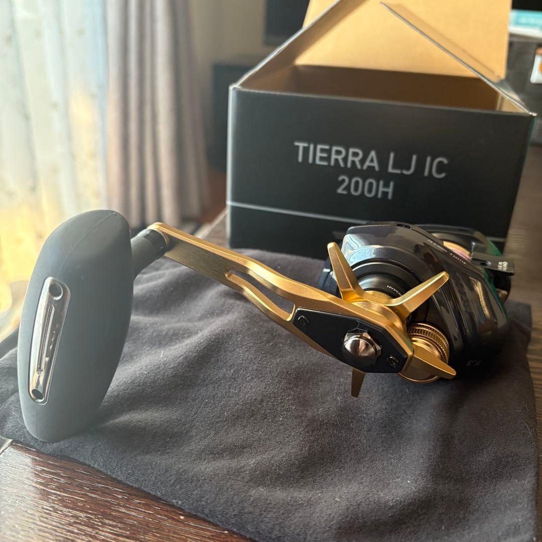 TIERRA LJ IC200H ベイトリール