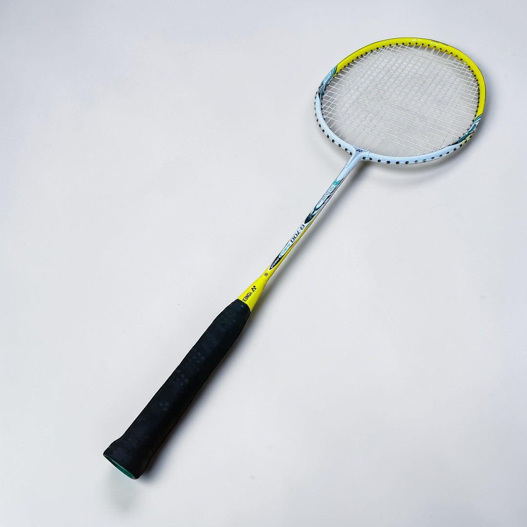 YONEX ヨネックス バトミントン MUSCLE MEGA B-700