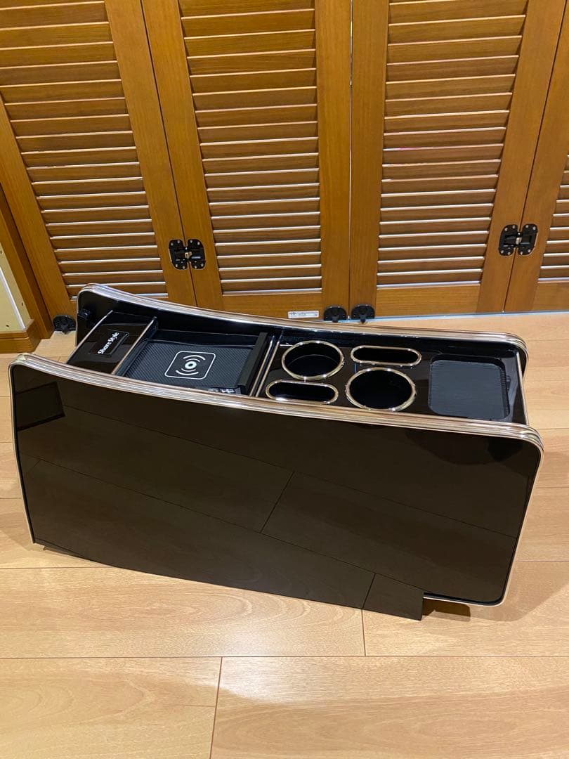 80系　ノア　ヴォク　エスクァイア　センターコンソール