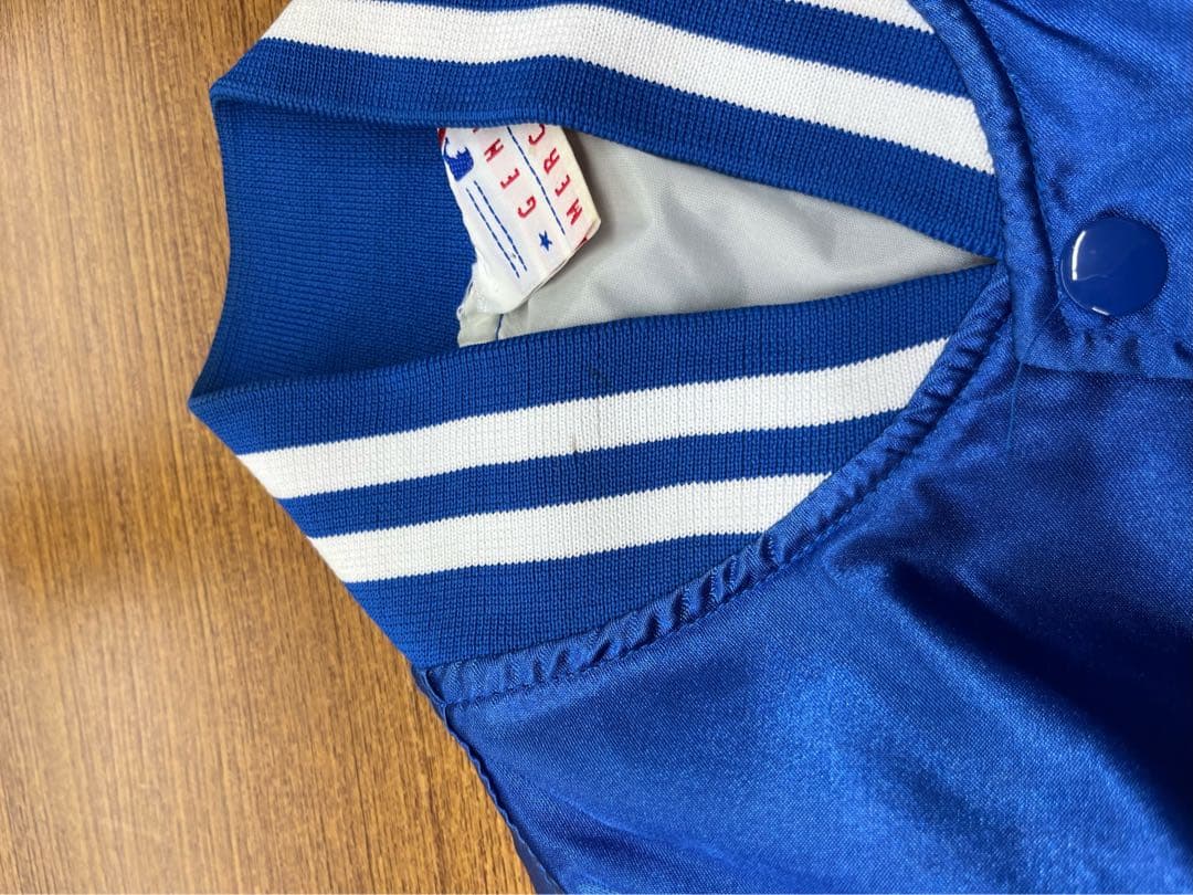 GENUINE MERCHANDISE LA ドジャース スタジャン　K339