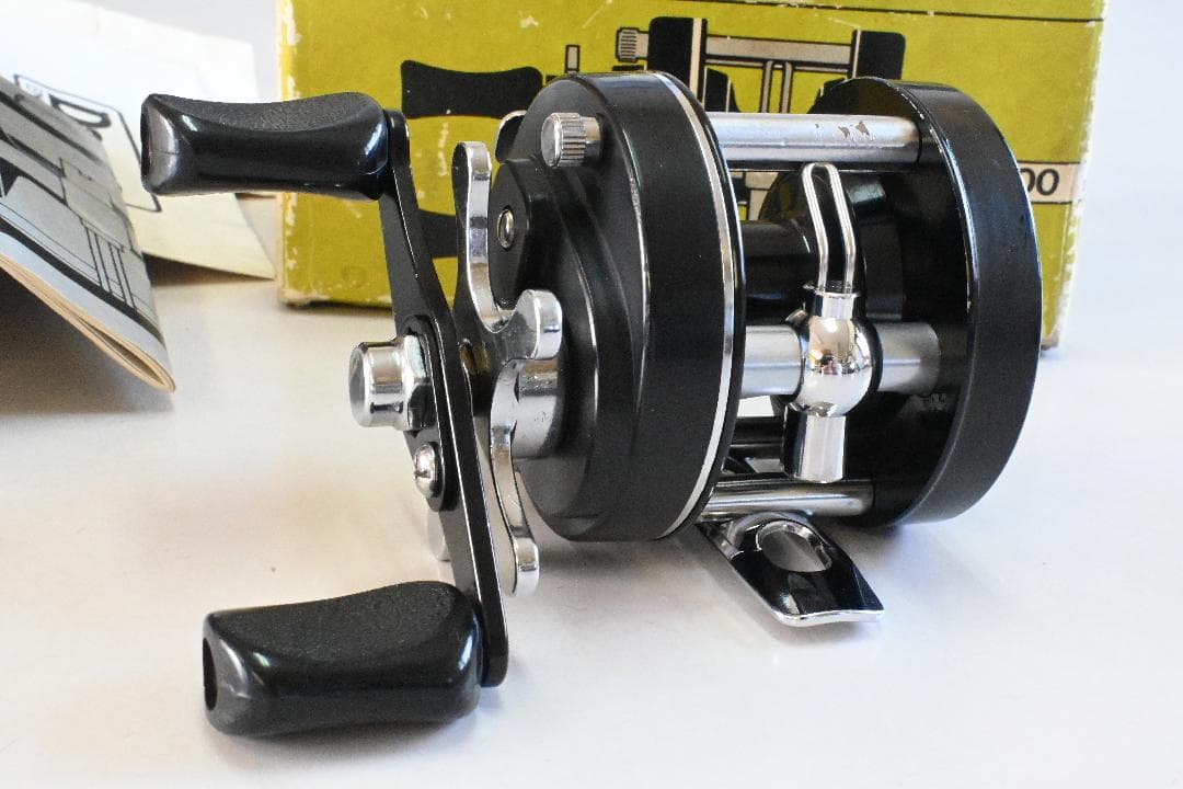 DAIWA MILLIONAIRE MINI MM-1000 箱付き