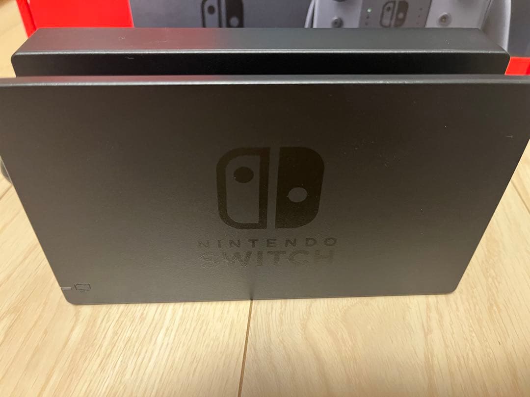 Nintendo Switch 本体 グレー 極美品　初期化済