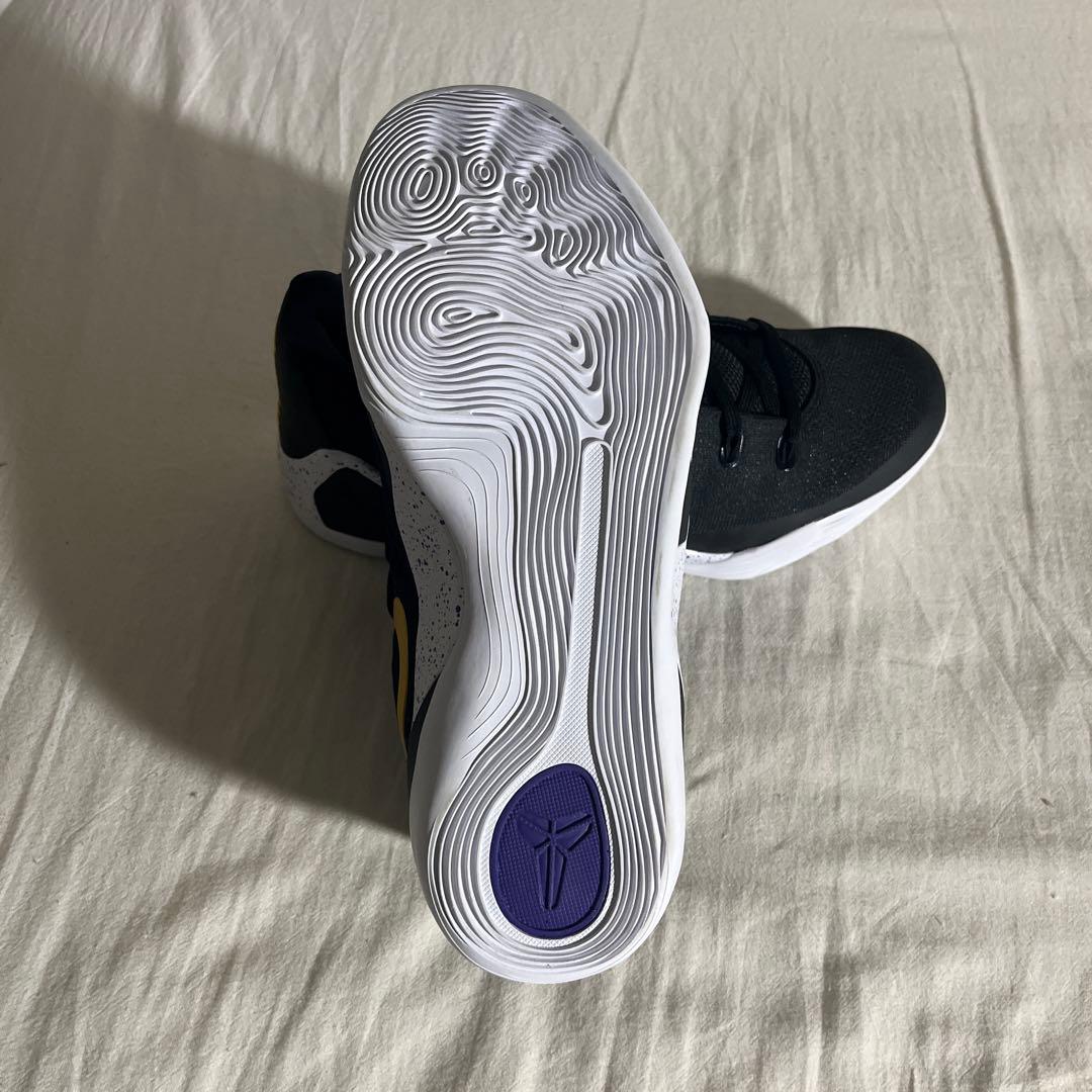 ミケランジェロ　Kobe 9 Elite Low EM Protro
