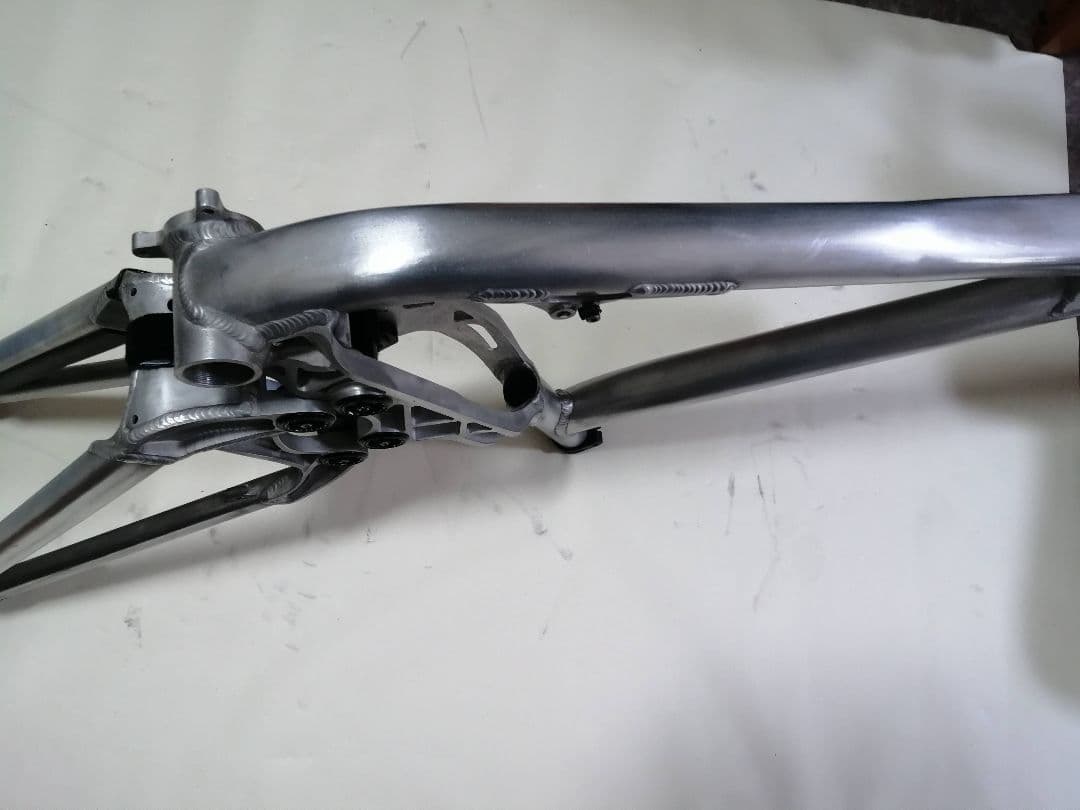 TURNER DHR サイズL 中古