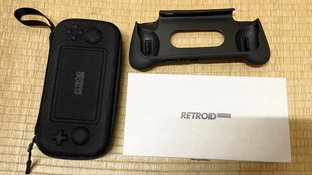 Retroid Pocket 4 Pro Watermelon 純正アクセ付