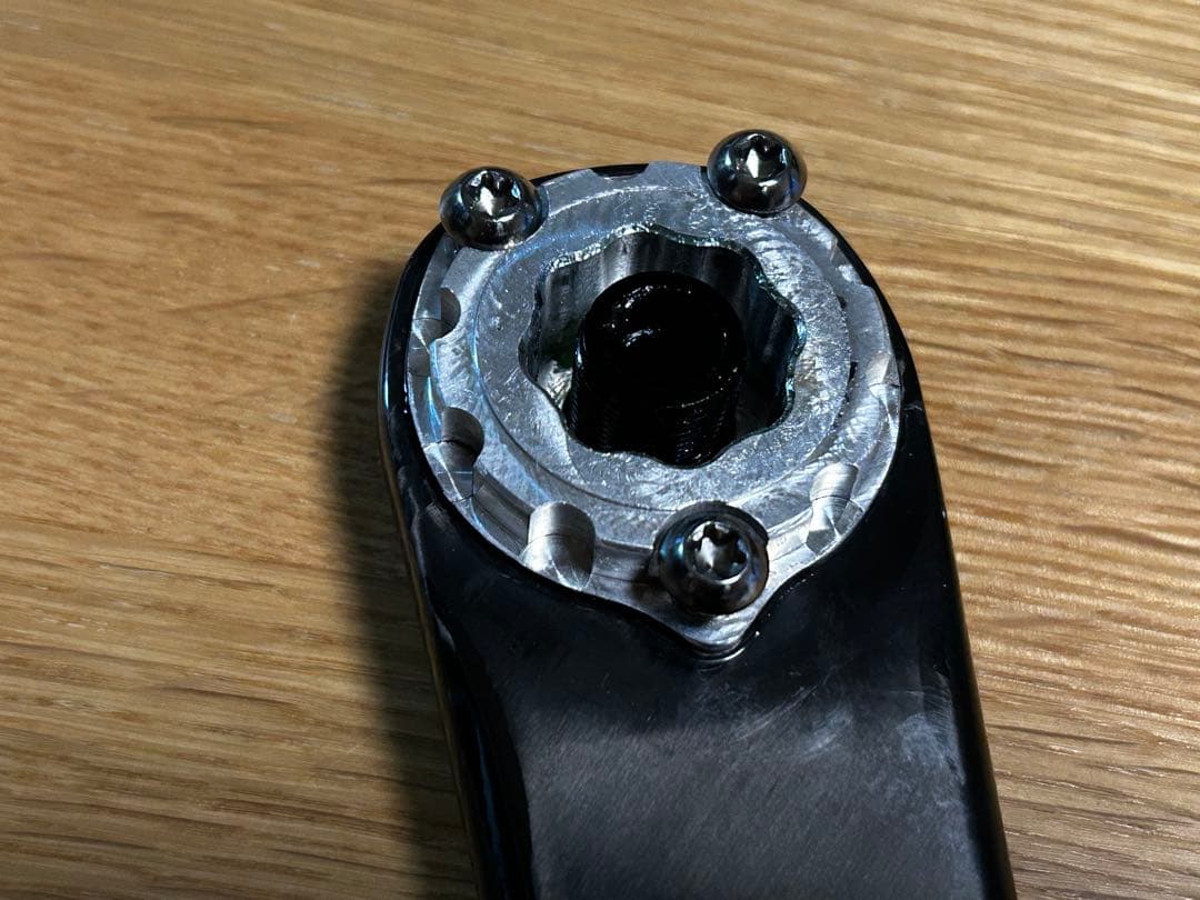 リロRiro-カーボンクランク170mm BSA BB