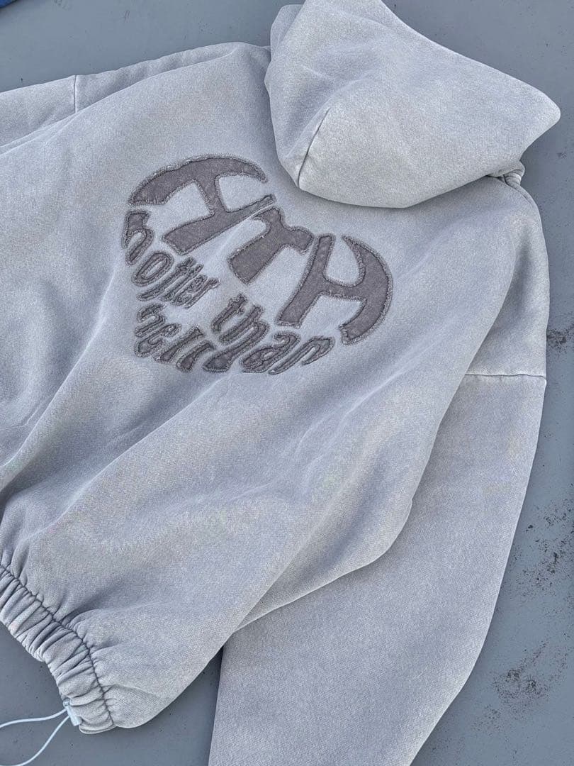 トップス hth vintage like Heart Logo Hoodie