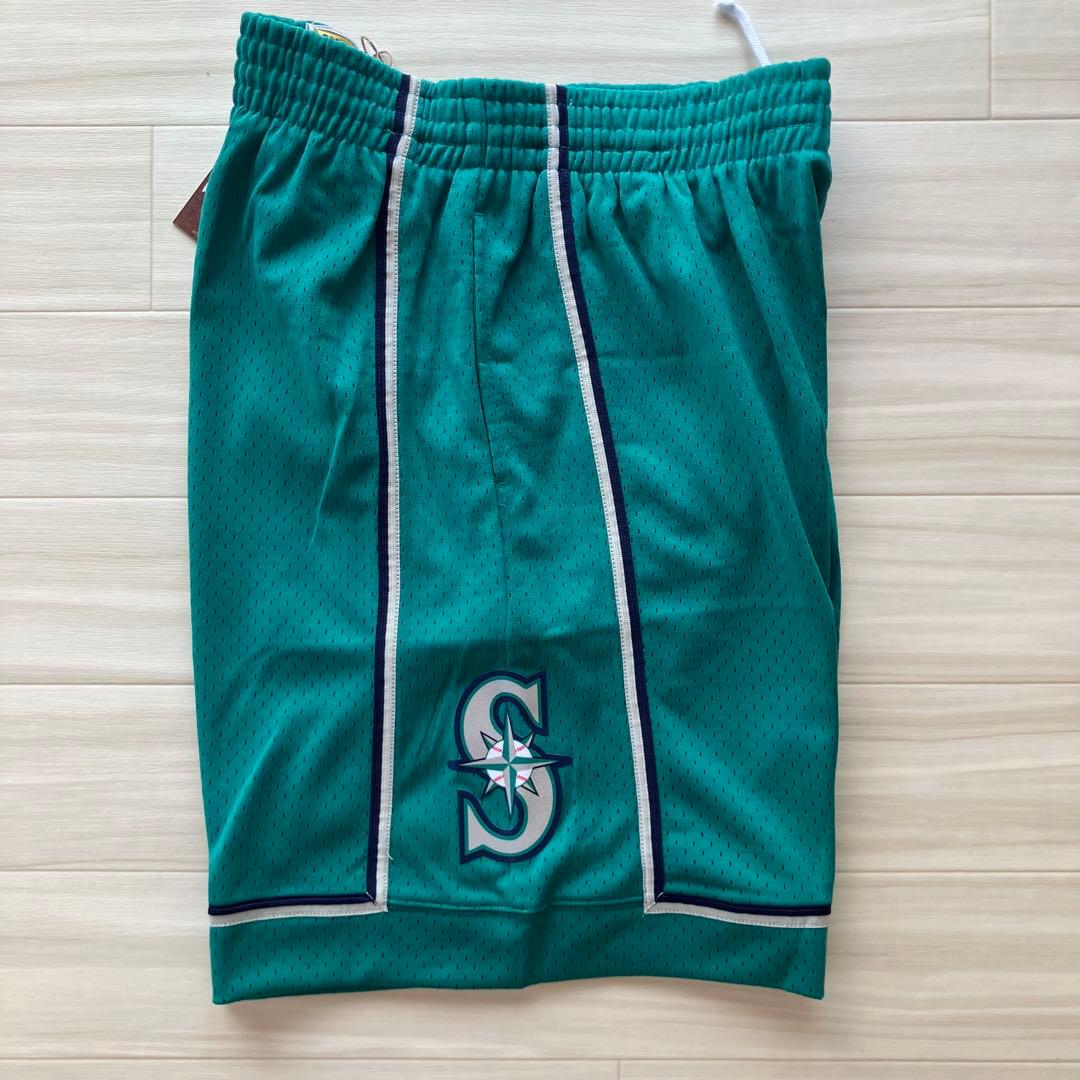 【新品】メジャーリーグ　MLB シアトル・マリナーズ　ハーフパンツ　バスパン