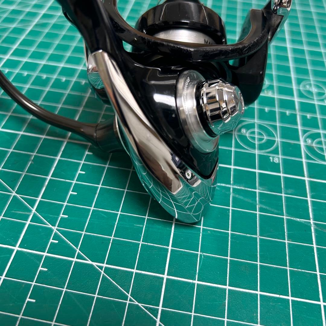 19 レグザ　LEXA　LT　2500　リール　ルアー　エギング　シーバス