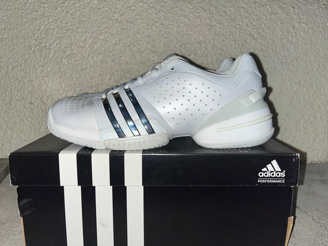 新品未使用 adidas Barricade lib テニススニーカー 25cm