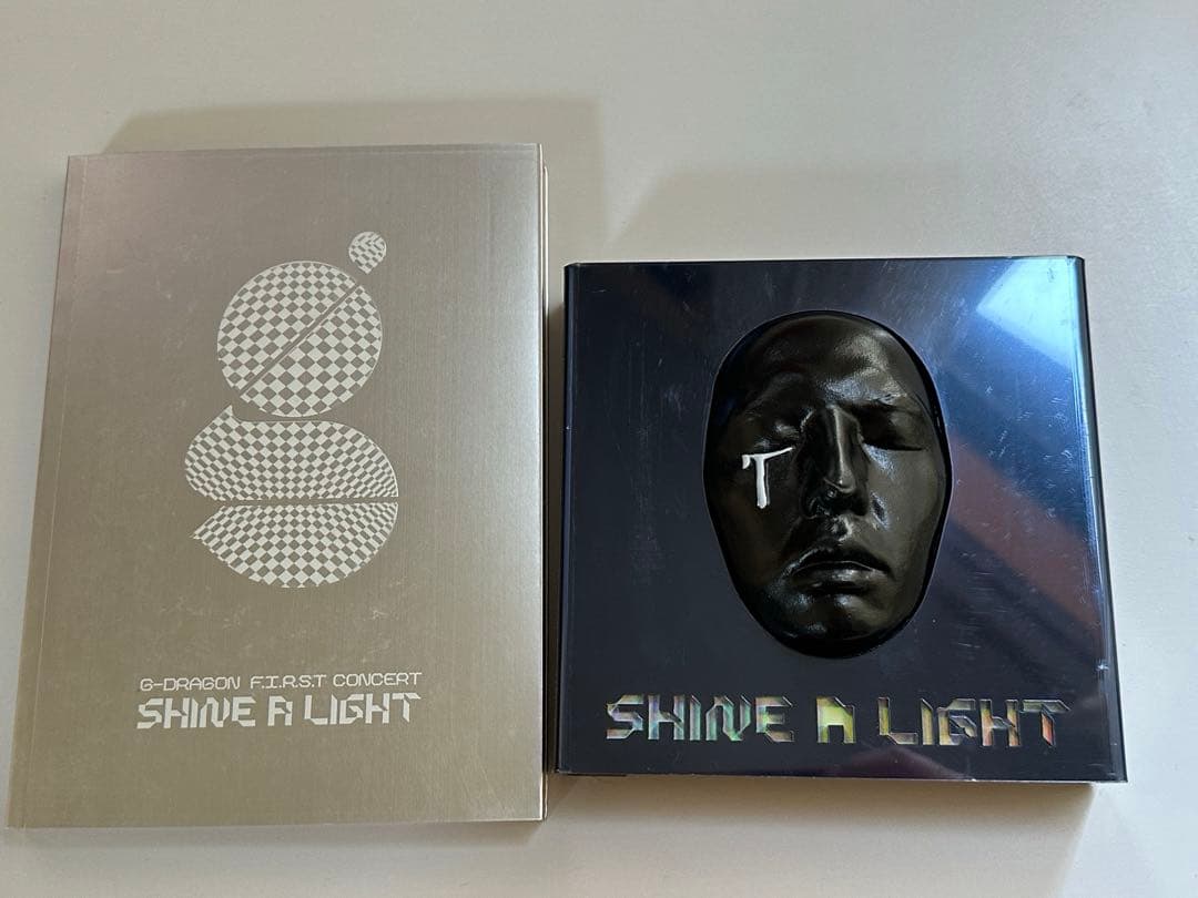 G-DRAGON SHINE A LIGHT LIVE DVD 初回　權志龍