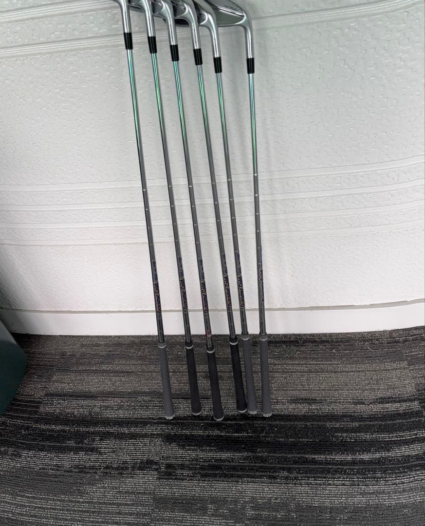 TaylorMade P790 アイアンセット DG85 シャフト装着 2021