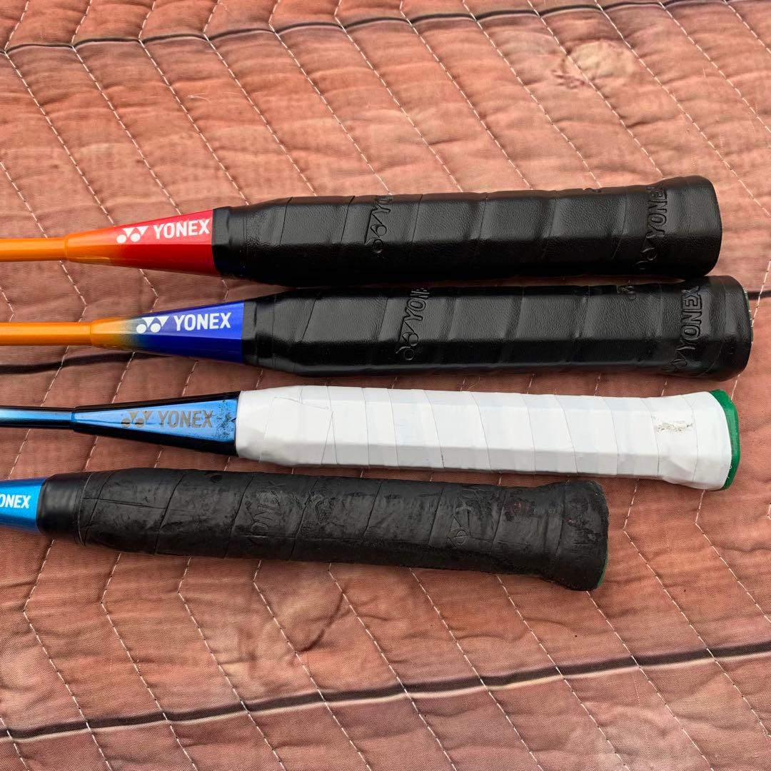 YONEX バドミントンラケット　まとめて４本
