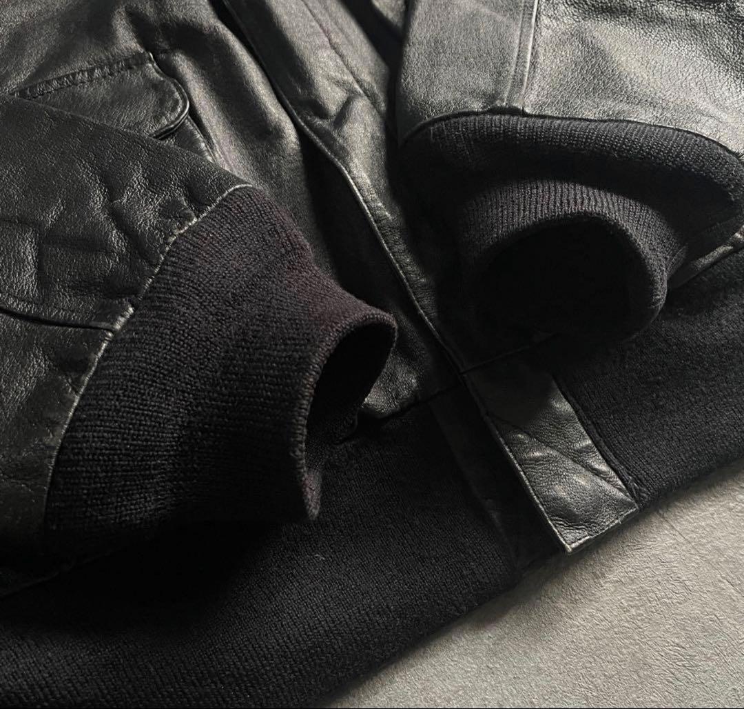 黒“ 短丈“flight“ bomber jacket