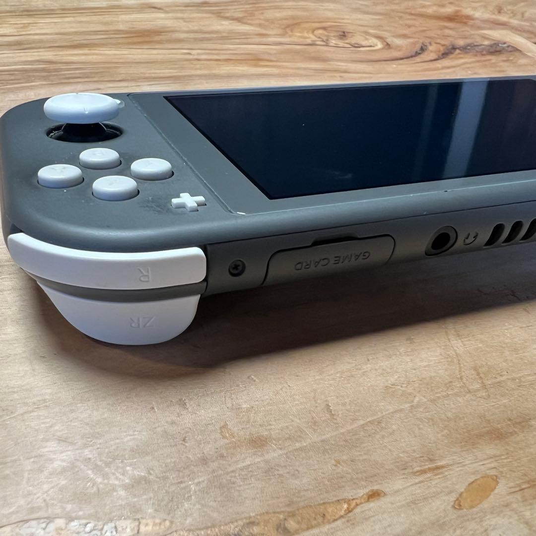 ニンテンドースイッチ　ライト　Nintendo Switch Lite