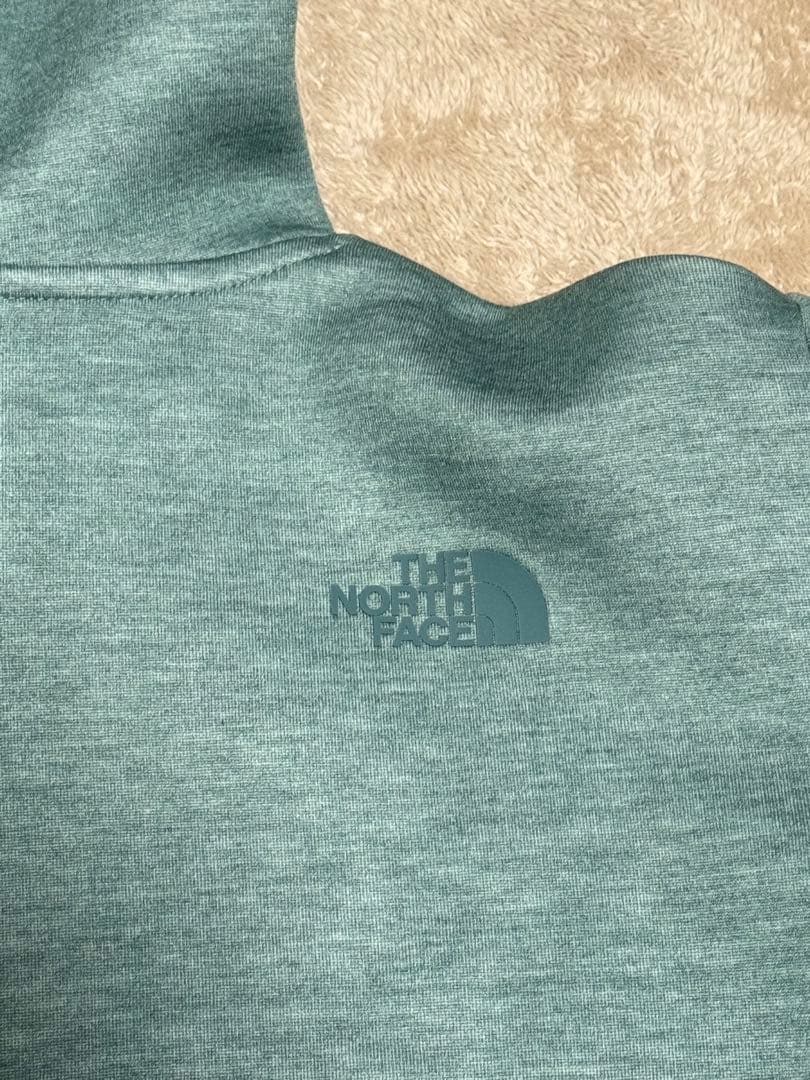 THE NORTH FACE グリーン系 フーディ