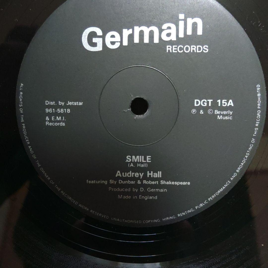 Audrey Hall Smile 12インチレコード