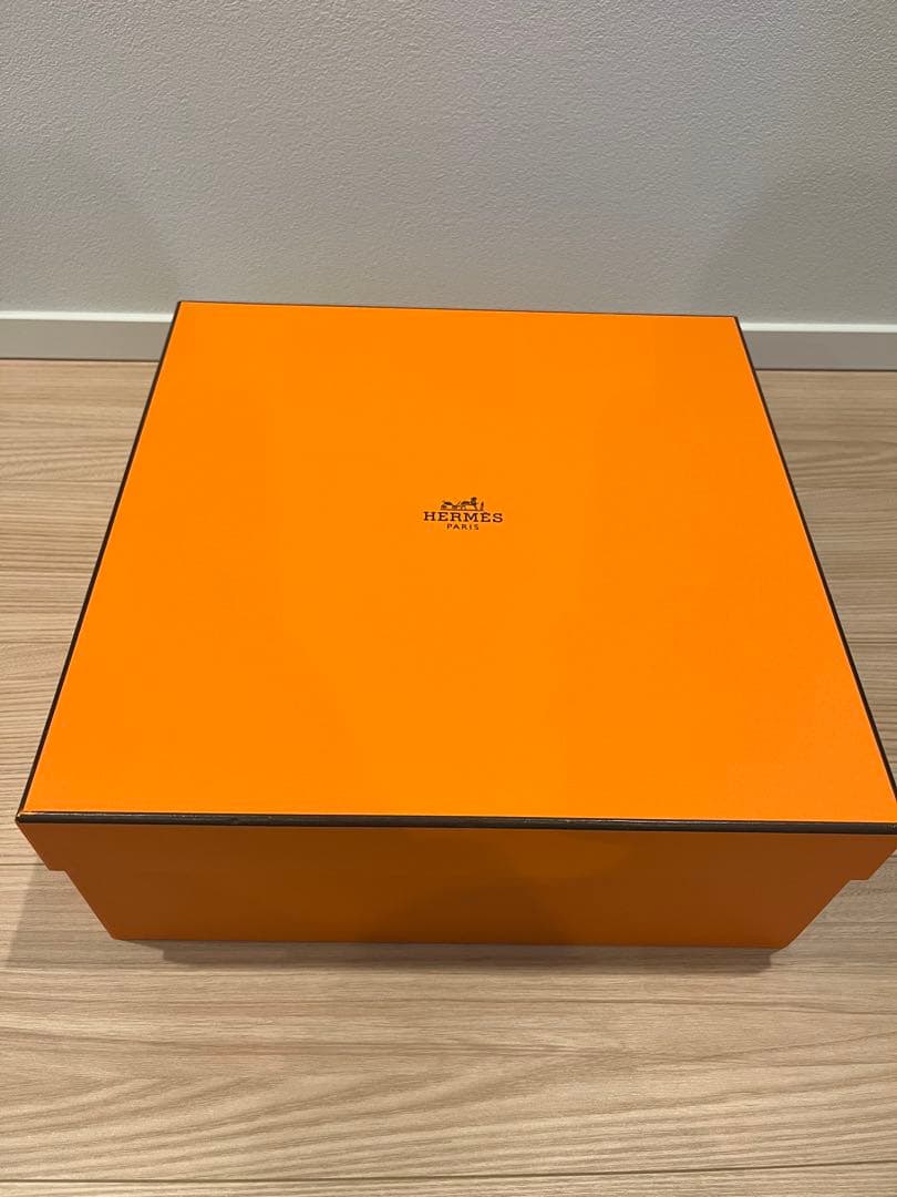 HERMES エルメス Box 箱　バーキン　ケリー　ギフト　正方形ボックス