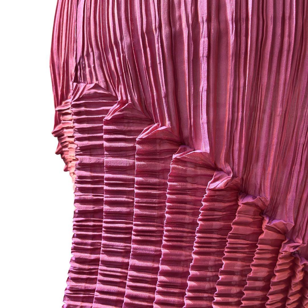 美品✨ISSEY MIYAKE ノースリーブワンピース【M】プリーツ D186