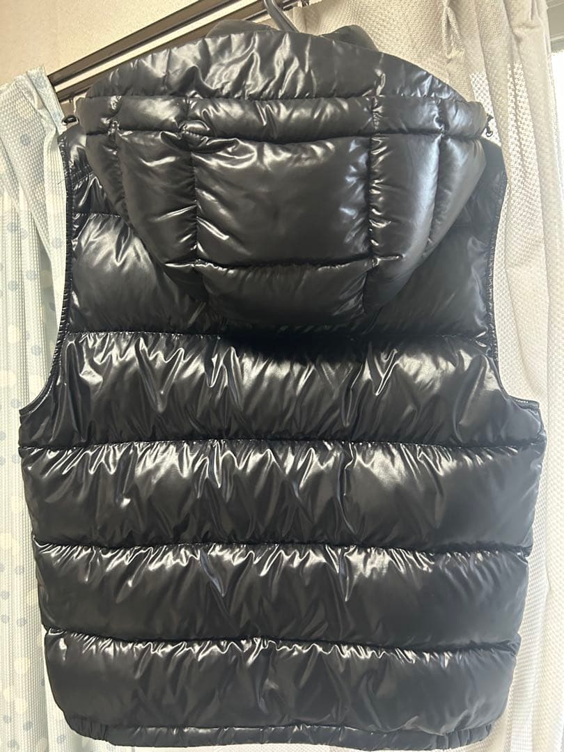 MONCLERモンクレールBORMES ダウンベスト ブラック