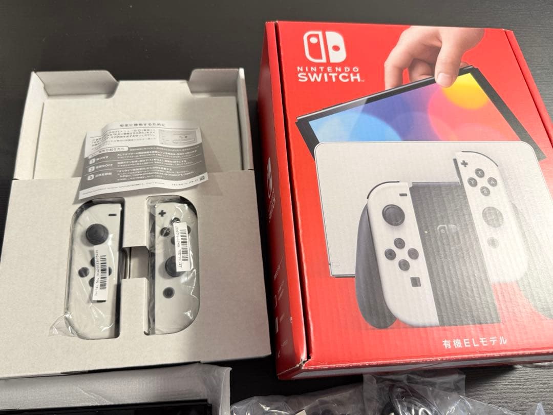 Nintendo Switch OLEDモデル ホワイト