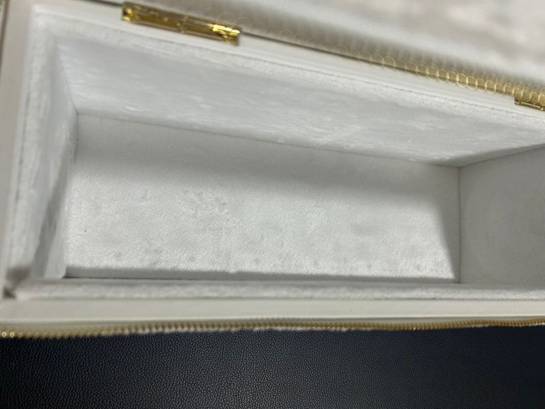 エンジェルシャンパンホリデー Rose White 白 ファータイプ